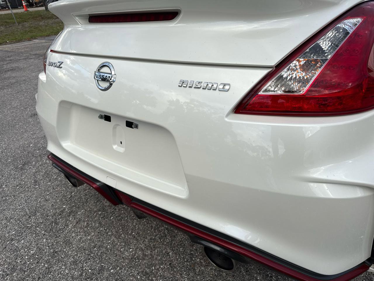 Used 2017 Nissan 370Z NISMO image 42