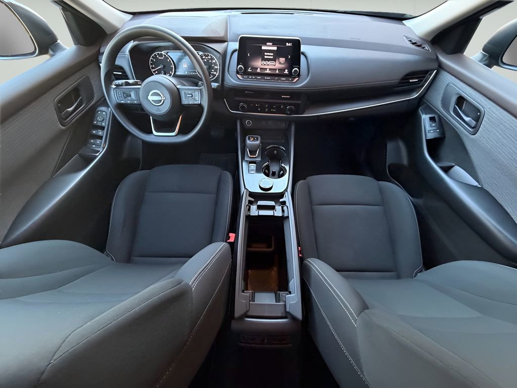 Used 2023 Nissan Rogue S image 32