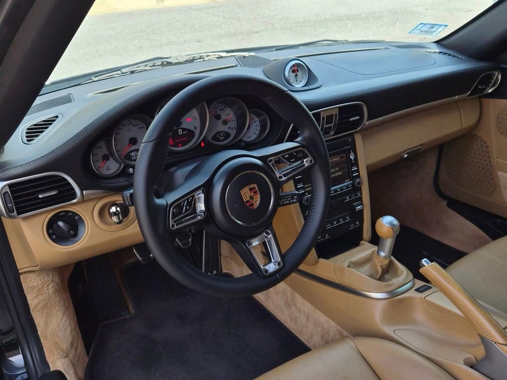 Used 2009 Porsche 911 Turbo image 10