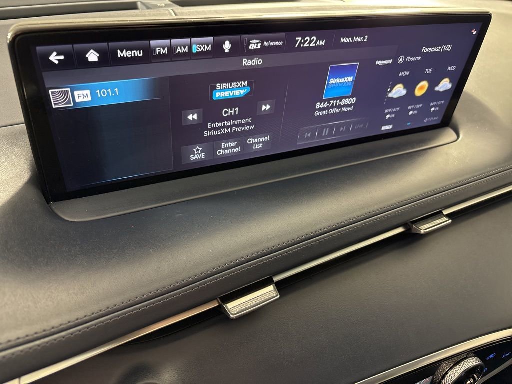 Used 2025 Genesis GV70 3.5T Sport w/ Sport Advanced Package AWD/4WD image 34