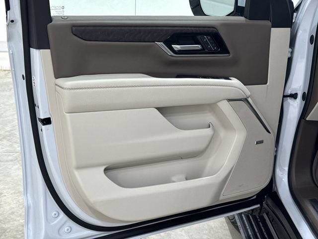New 2026 GMC Yukon XL Denali w/ Sun & Power Step Package RWD image 23