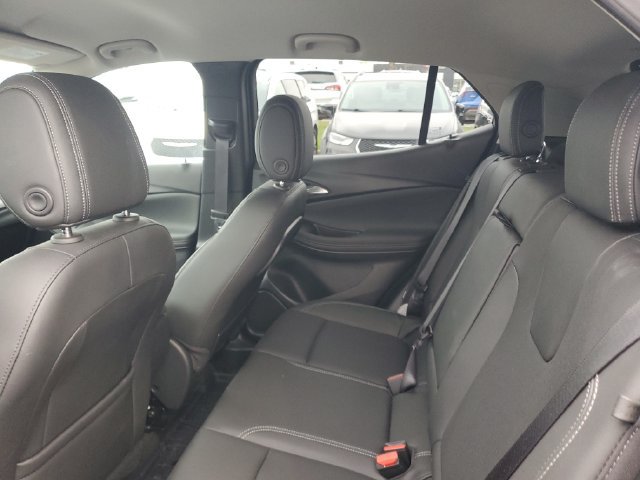 Certified 2024 Buick Encore GX Sport Touring w/ Comfort Package FWD image 9