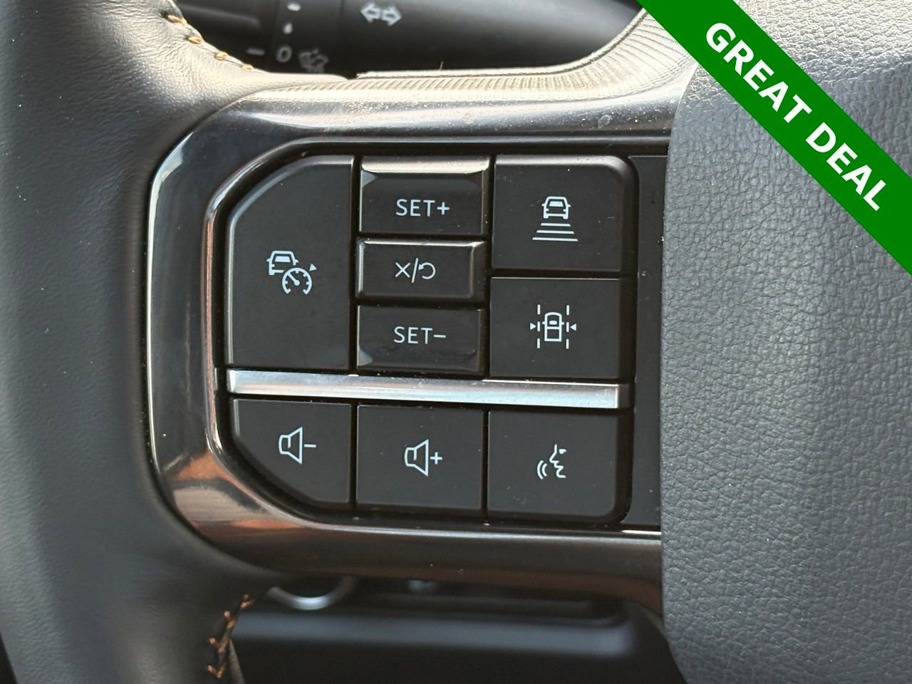 Used 2024 Ford F250 Platinum w/ Tremor Off-Road Package AWD/4WD image 23