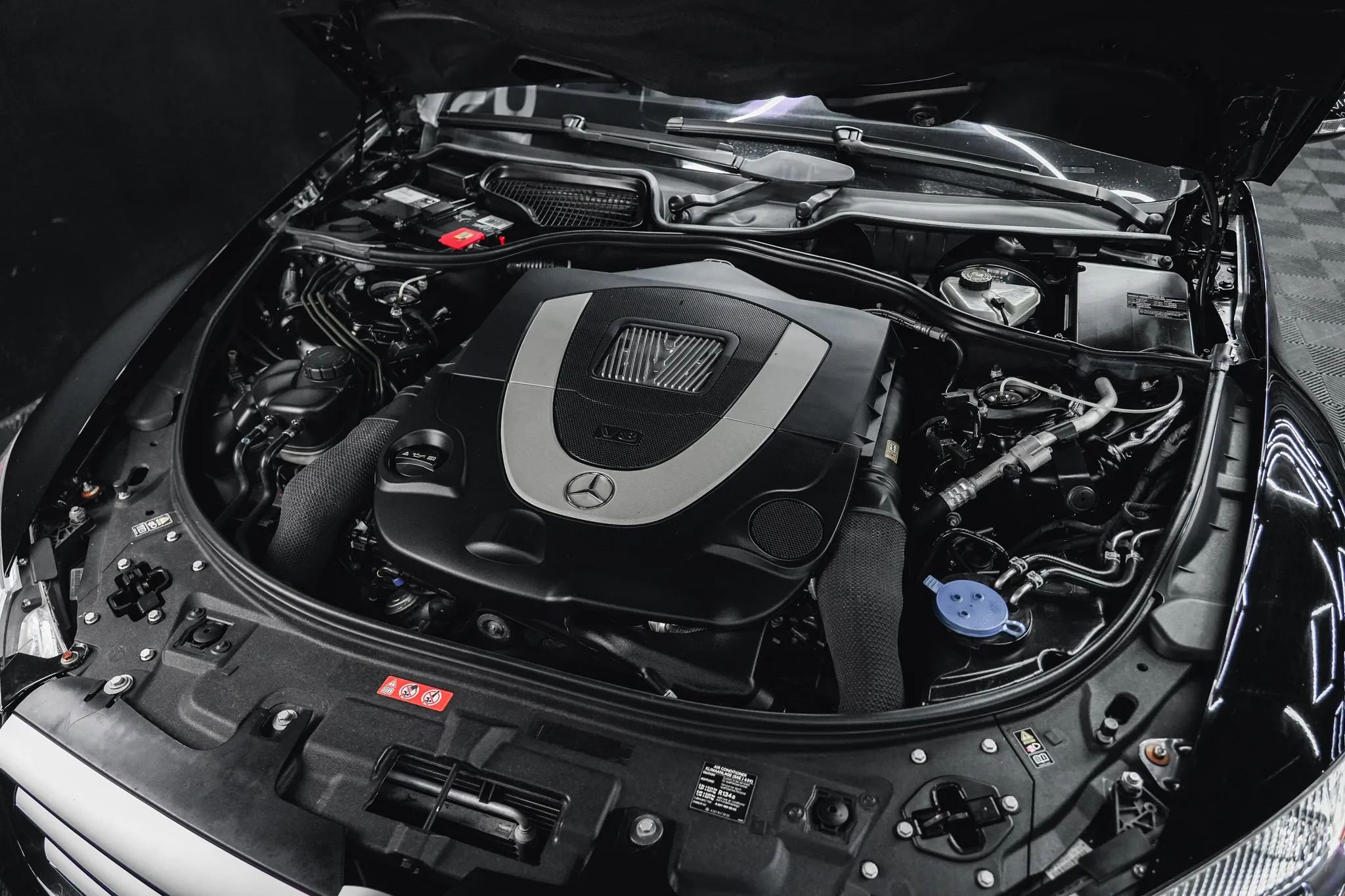 Used 2009 Mercedes-Benz CL 550 4MATIC image 63