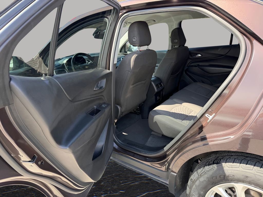 Used 2020 Chevrolet Equinox LT AWD/4WD image 26
