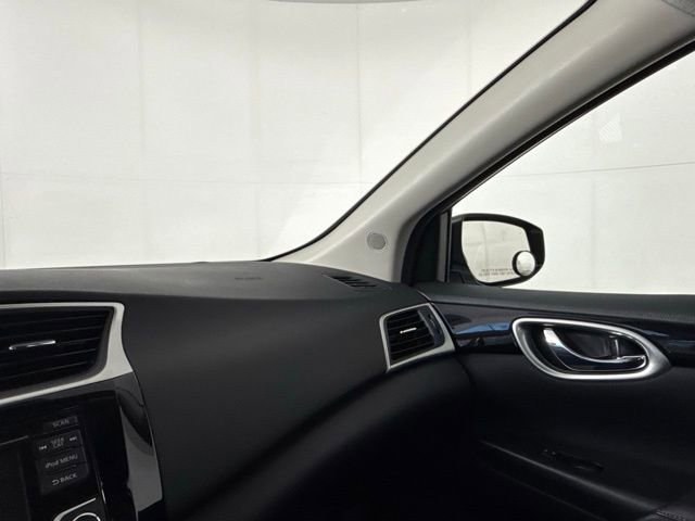 Used 2017 Nissan Sentra SV image 22