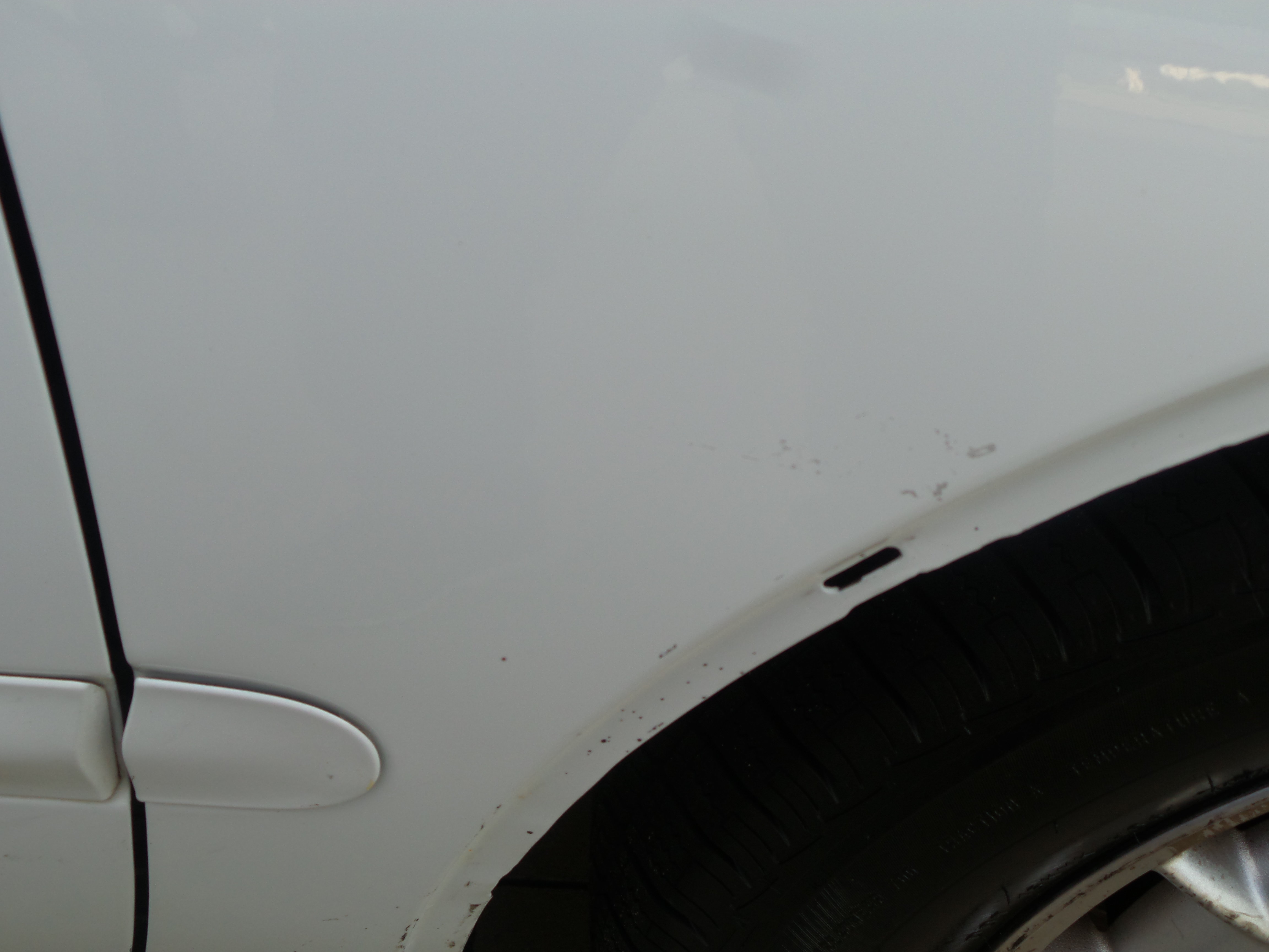 Used 1995 Buick Riviera Coupe FWD image 30