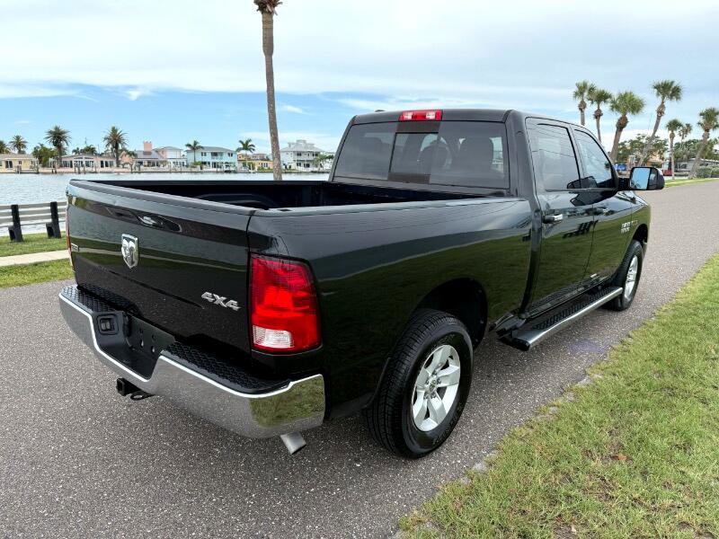 Used 2018 RAM 1500 Classic SLT image 11