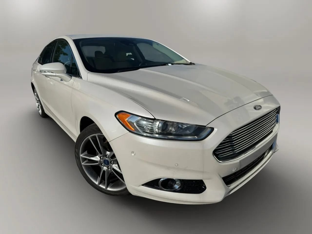 Used 2015 Ford Fusion Titanium FWD image 8