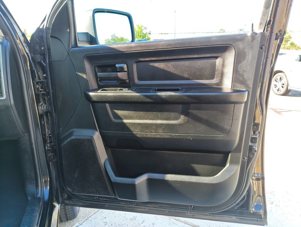 Used 2020 RAM 1500 Express w/ Wheel & Sound Group AWD/4WD image 22