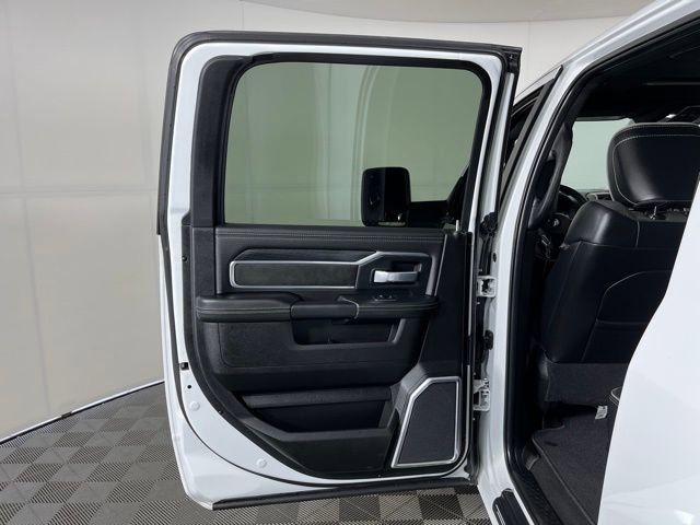 Used 2024 RAM 2500 Laramie w/ Night Edition AWD/4WD image 39