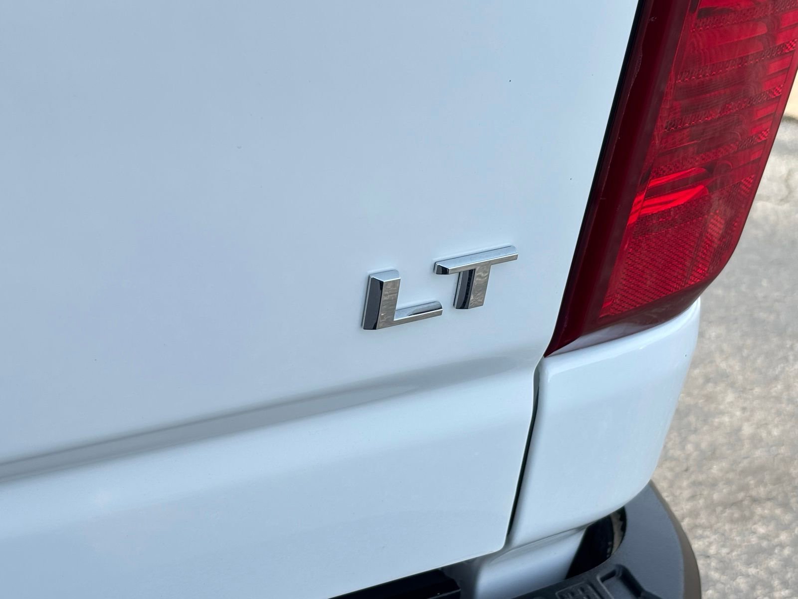 Used 2023 Chevrolet Silverado 2500 LT w/ Convenience Package image 13