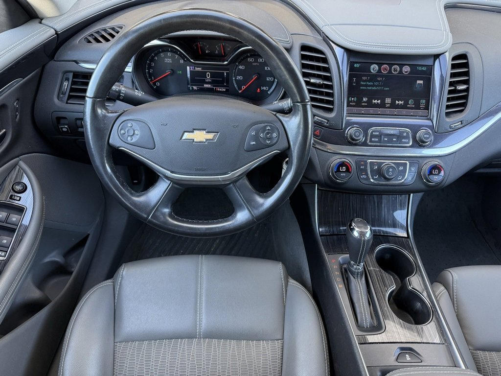 Used 2017 Chevrolet Impala LT image 9