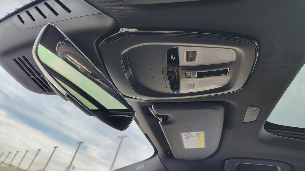 New 2026 Volvo XC60 B5 Plus w/ Protection Package Premier image 24