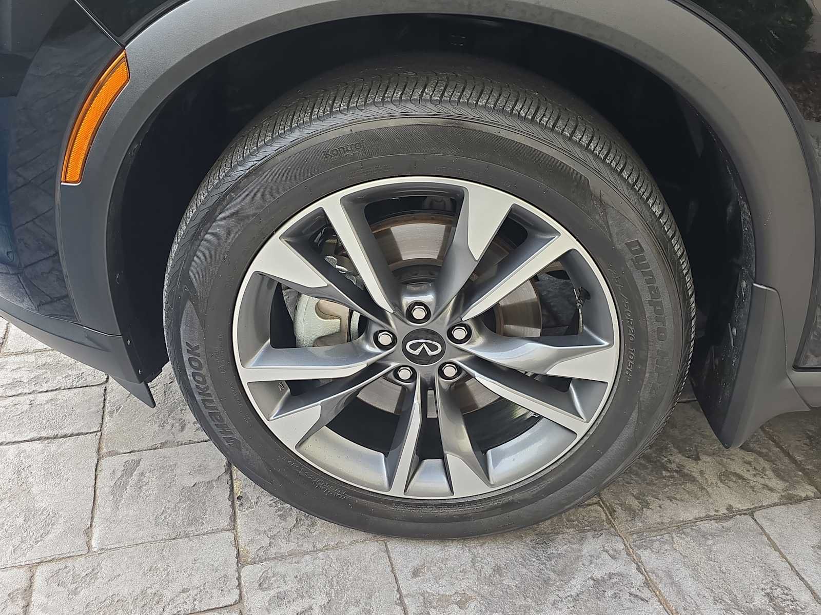 Used 2025 INFINITI QX60 Luxe FWD image 8