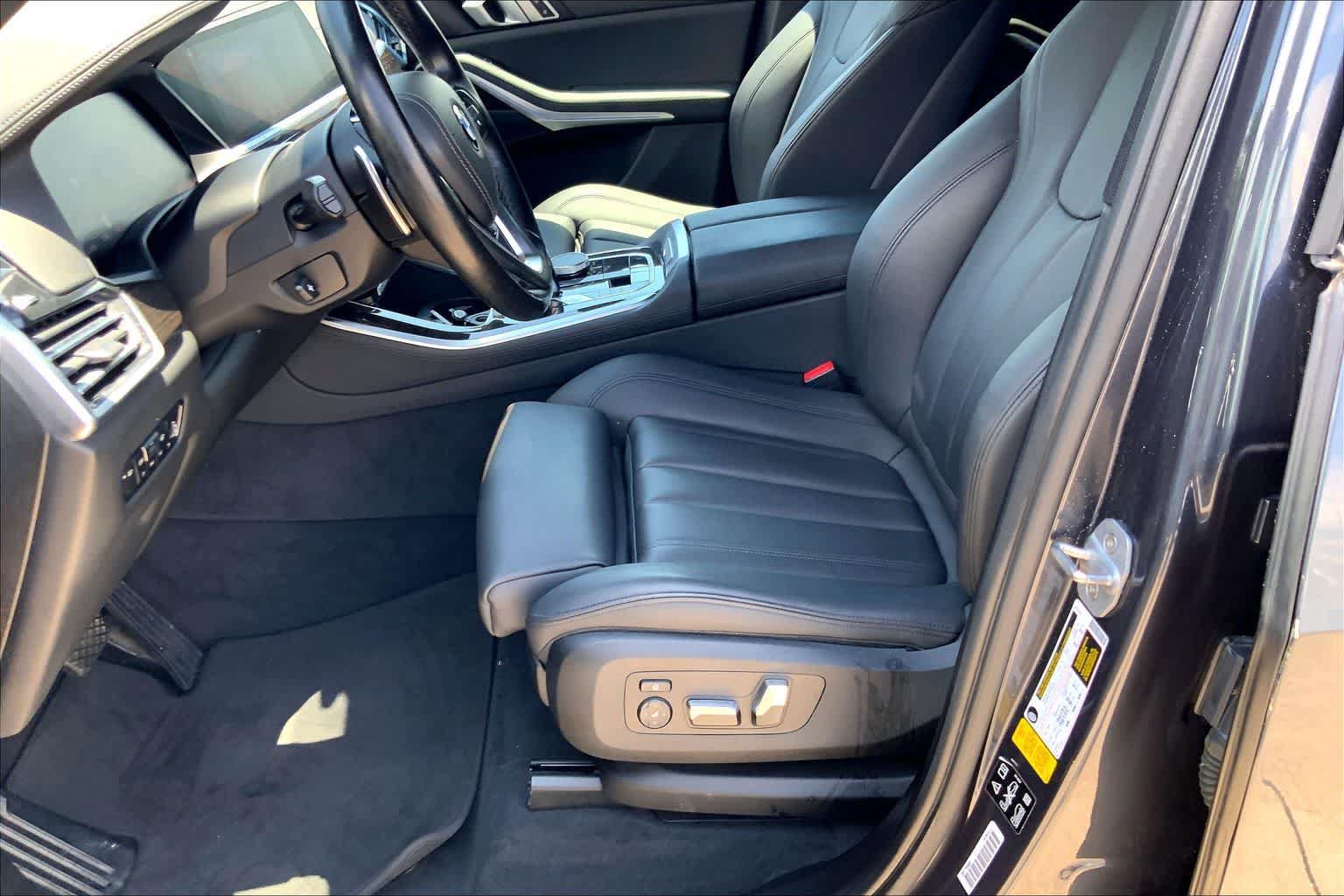 Used 2019 BMW X5 xDrive40i w/ Premium Package 2 AWD/4WD image 15