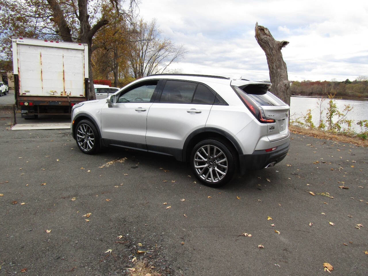 Used 2019 Cadillac XT4 Sport image 5