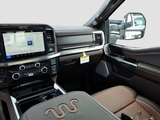 New 2026 Ford F250 King Ranch w/ Chrome Package AWD/4WD image 8