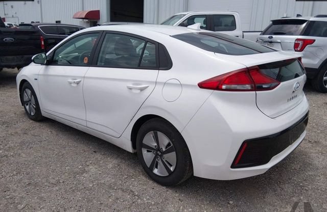 Used 2018 Hyundai Ioniq Blue FWD image 3