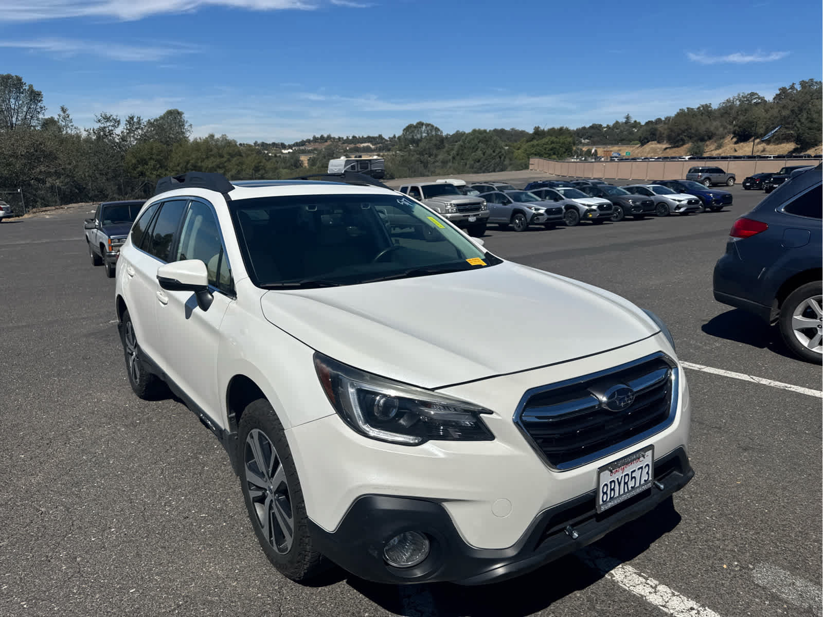 Used 2018 Subaru Outback 2.5i Limited AWD/4WD image 3