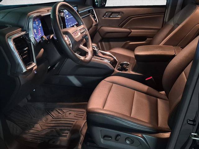 Used 2023 GMC Canyon Elevation w/ Elevation Premium Package RWD image 13