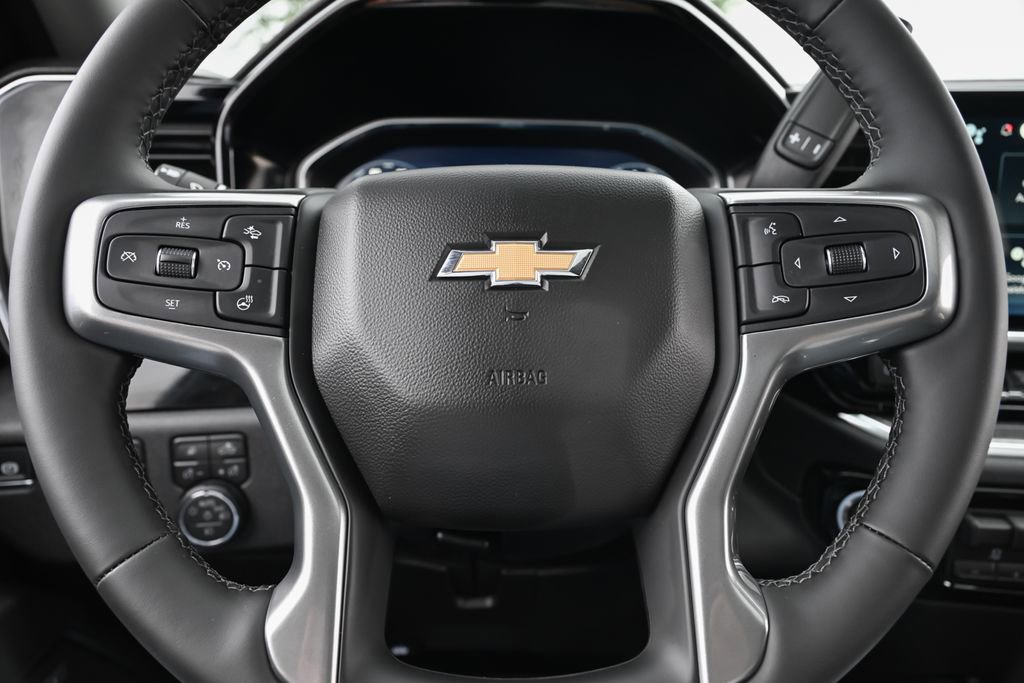 New 2026 Chevrolet Silverado 2500 LTZ w/ LTZ Convenience Package AWD/4WD image 25