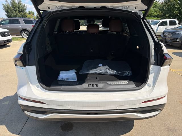 New 2026 Lincoln Nautilus Reserve AWD/4WD image 7