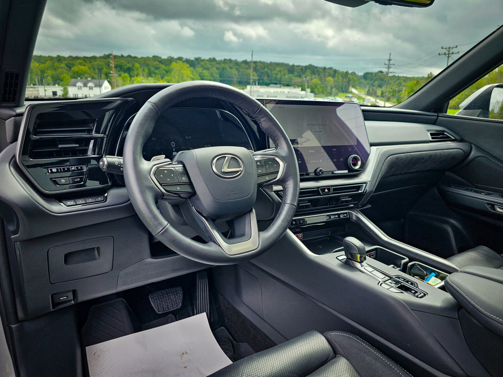 Used 2024 Lexus TX 350 AWD w/ Technology Package image 14