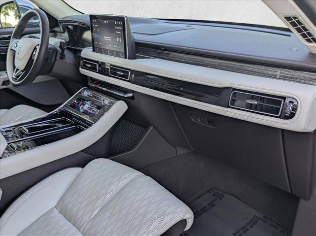 Used 2021 Lincoln Aviator Black Label Grand Touring w/ Class IV Trailer Tow Package AWD/4WD image 22