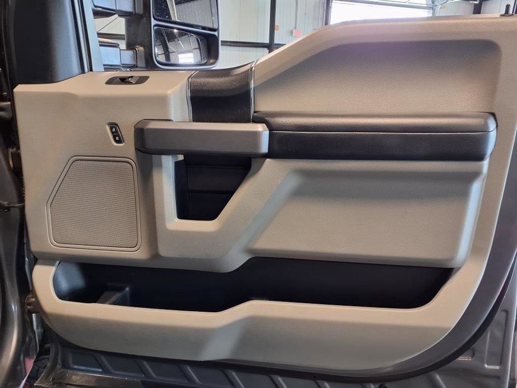 Used 2021 Ford F250 XLT w/ XLT Value Package image 13