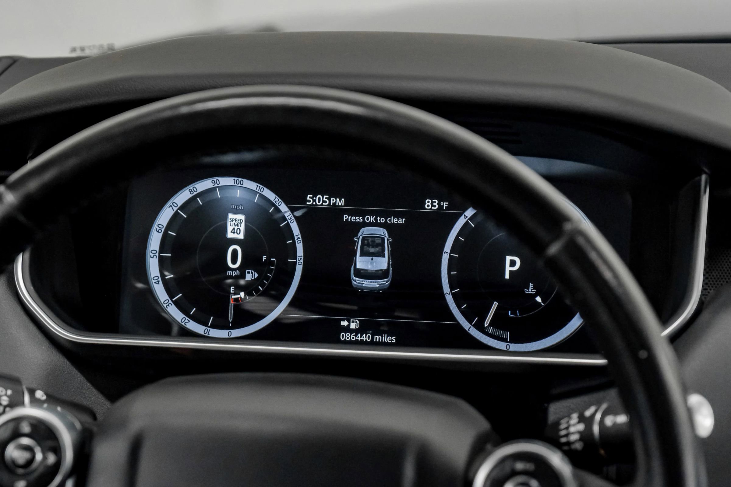 Used 2017 Land Rover Range Rover Sport HSE image 20