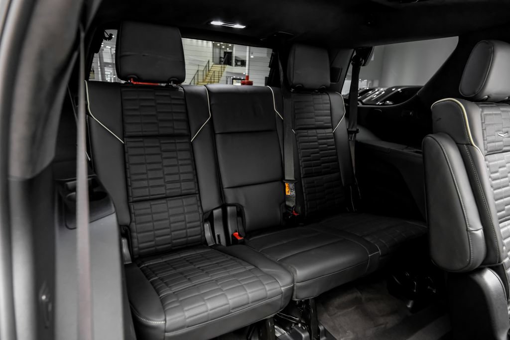 Used 2025 Cadillac Escalade Sport Platinum AWD/4WD image 58