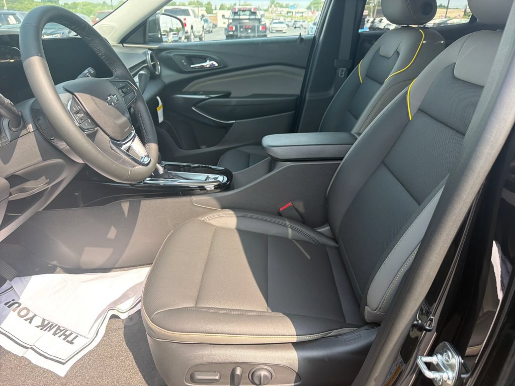 New 2026 Chevrolet Trax ACTIV w/ Driver Confidence Package FWD image 13