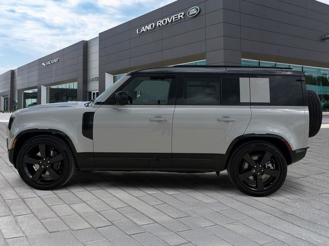 New 2026 Land Rover Defender 110 X-Dynamic SE AWD/4WD image 2