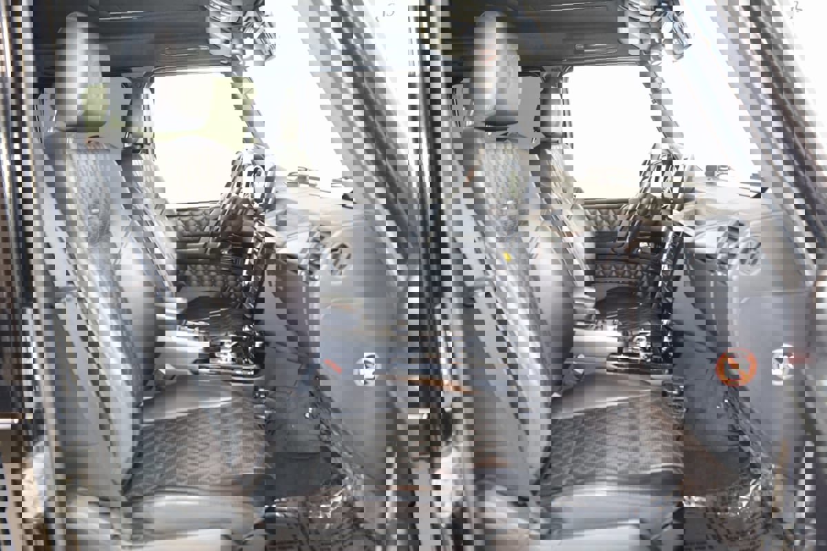 Used 2018 Mercedes-Benz G 65 AMG 4MATIC image 13