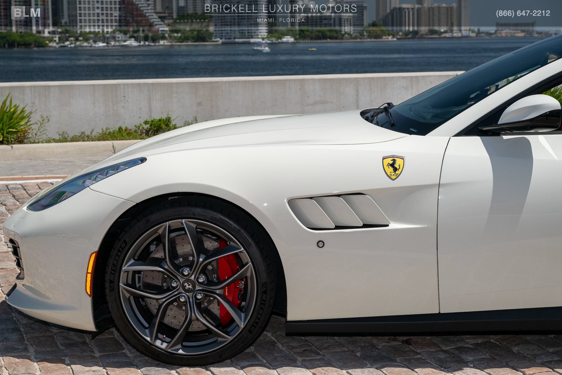 Used 2018 Ferrari GTC4Lusso T RWD image 51