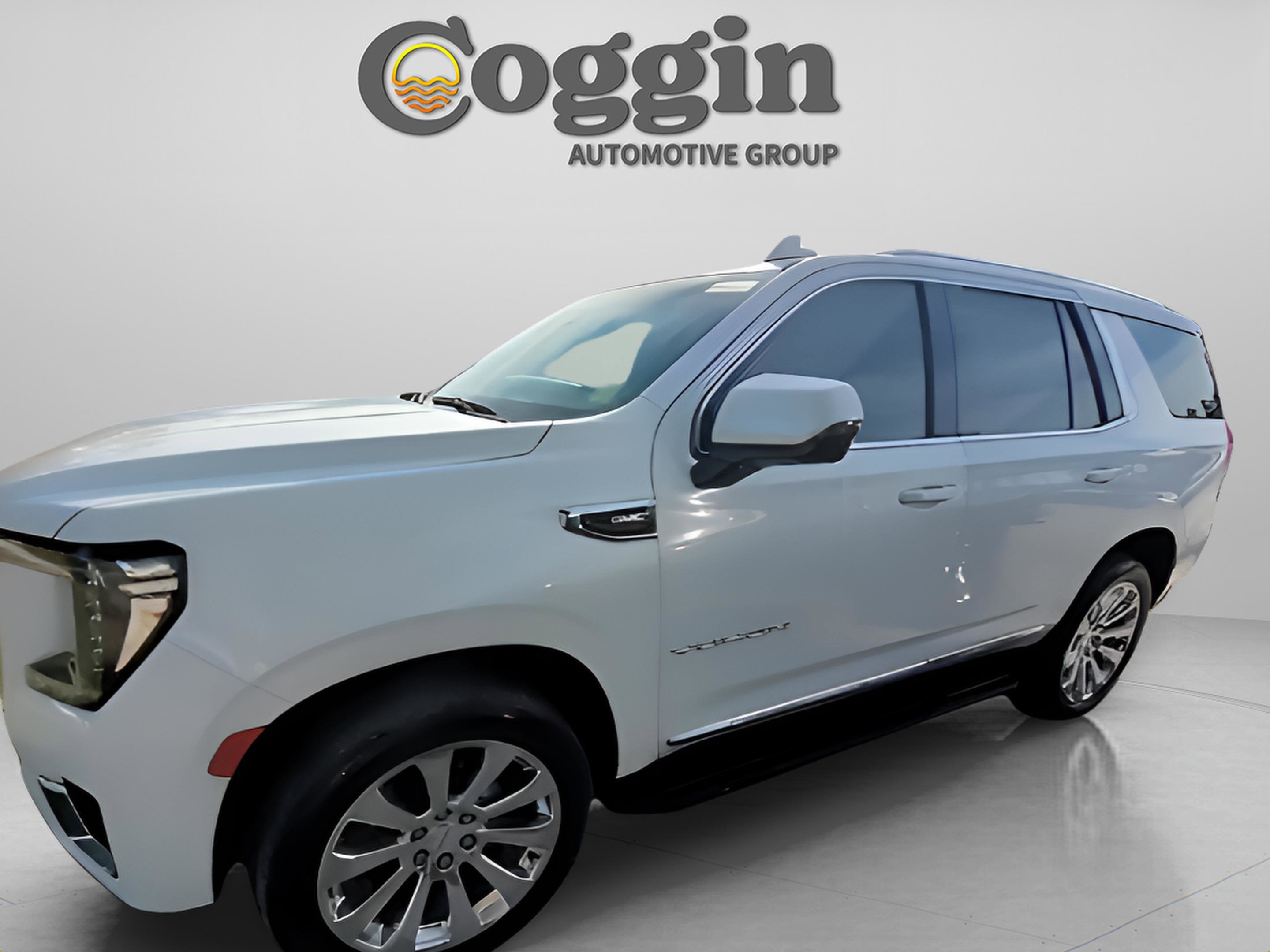 Used 2021 GMC Yukon SLT w/ SLT Luxury Plus Package image 3