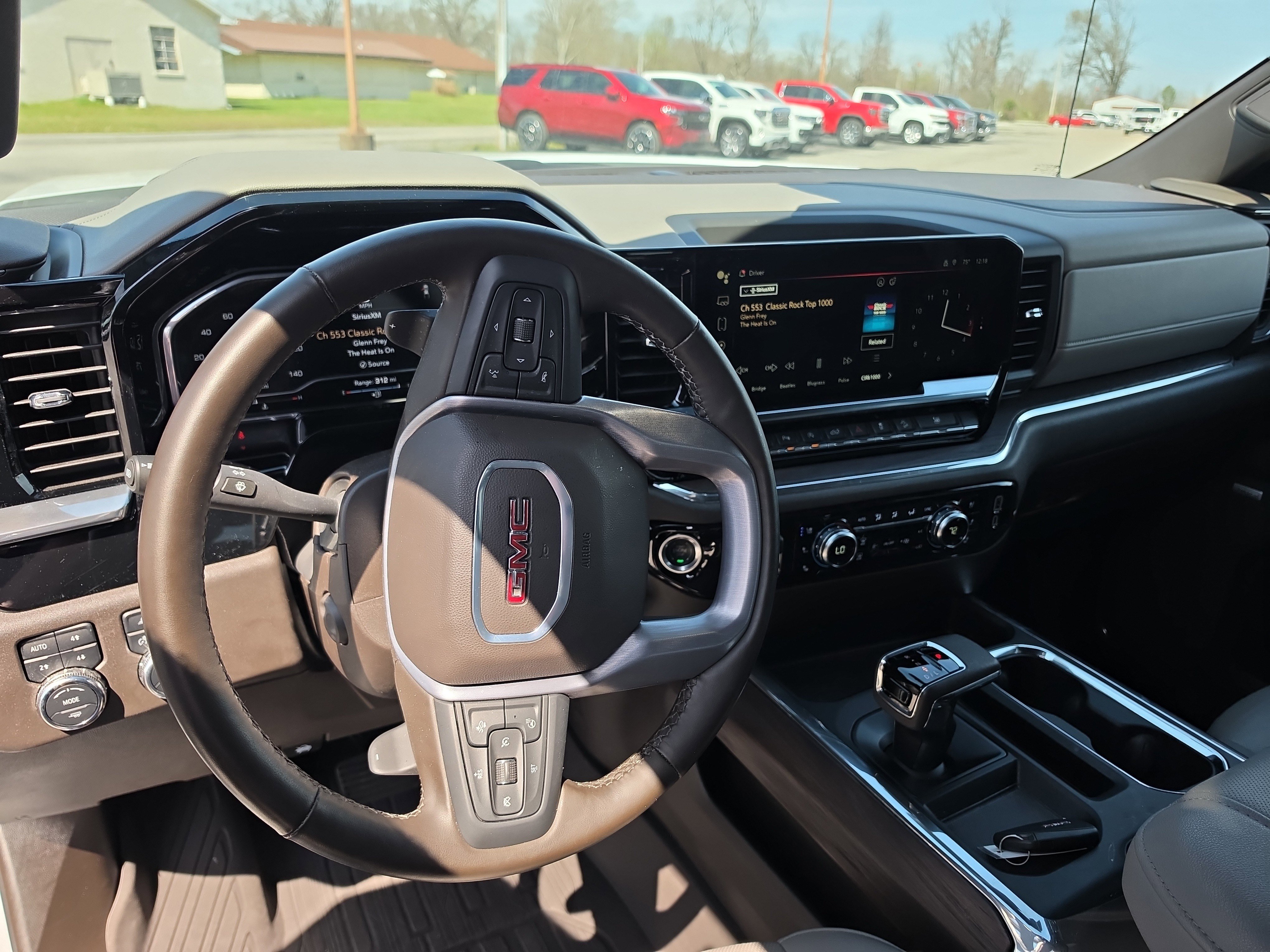 Used 2024 GMC Sierra 1500 SLT w/ SLT Premium Plus Package AWD/4WD image 7
