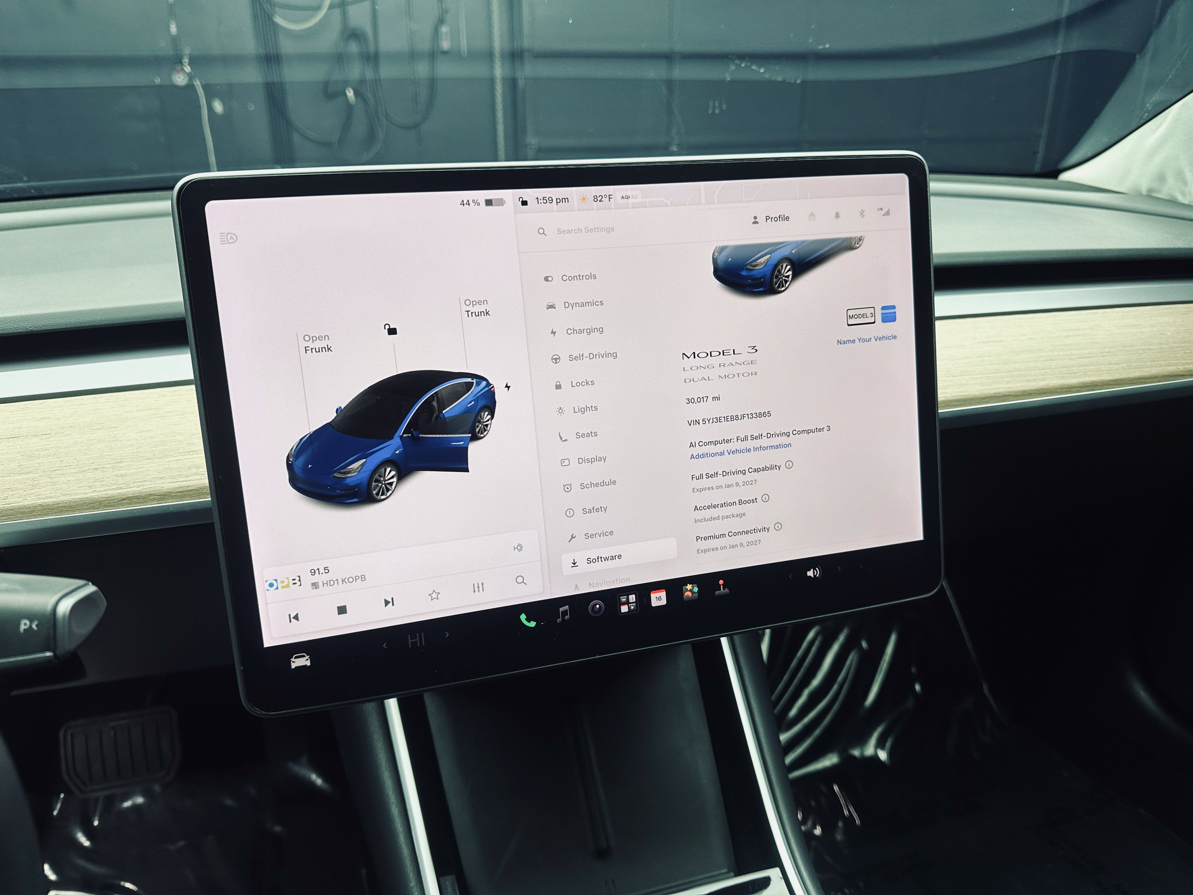 Used 2018 Tesla Model 3 Long Range AWD/4WD image 2