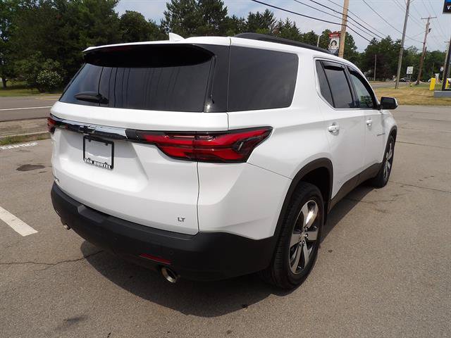 Certified 2022 Chevrolet Traverse LT w/ LT Premium Package FWD image 5