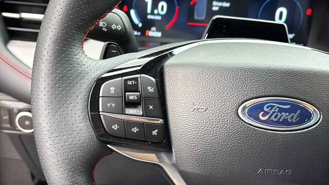 Used 2025 Ford Explorer ST w/ Sun And Sound Package AWD/4WD image 23