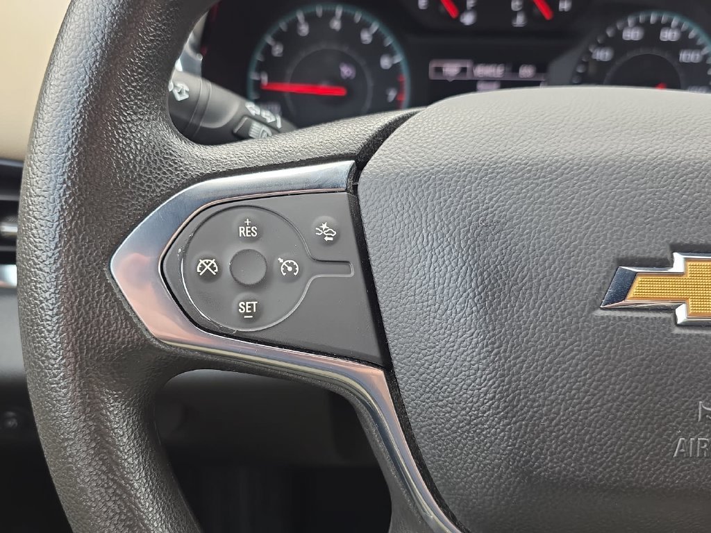 Used 2023 Chevrolet Traverse LS w/ Safety Package FWD image 16