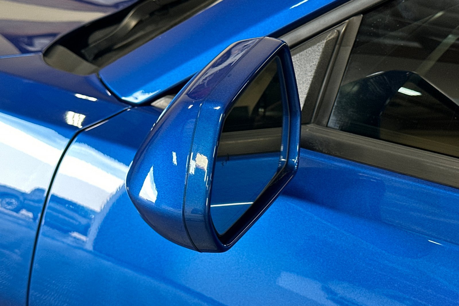 Used 2016 Chevrolet Camaro LT RWD image 50