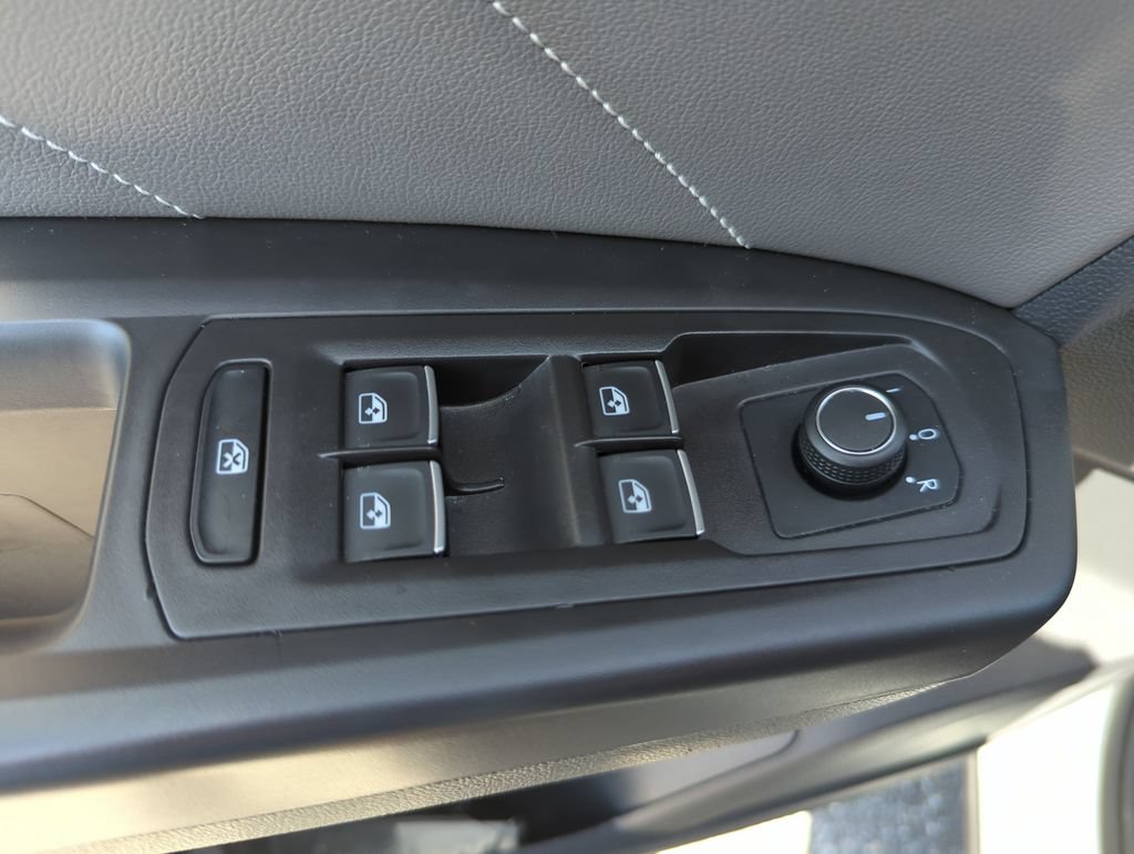 Used 2022 Volkswagen Atlas SE AWD/4WD image 33
