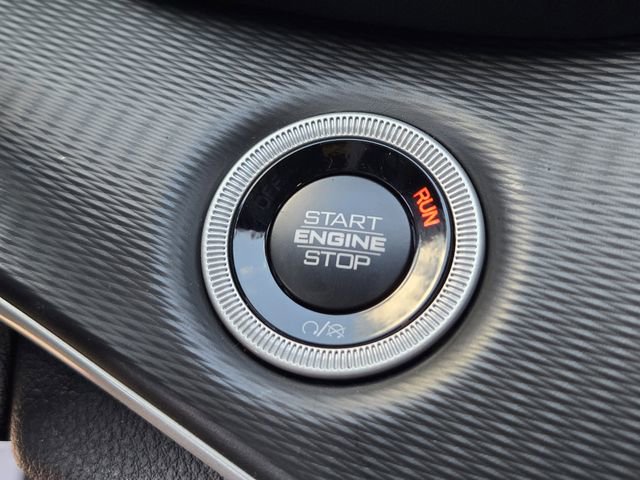 New 2025 Jeep Grand Cherokee Altitude AWD/4WD image 15