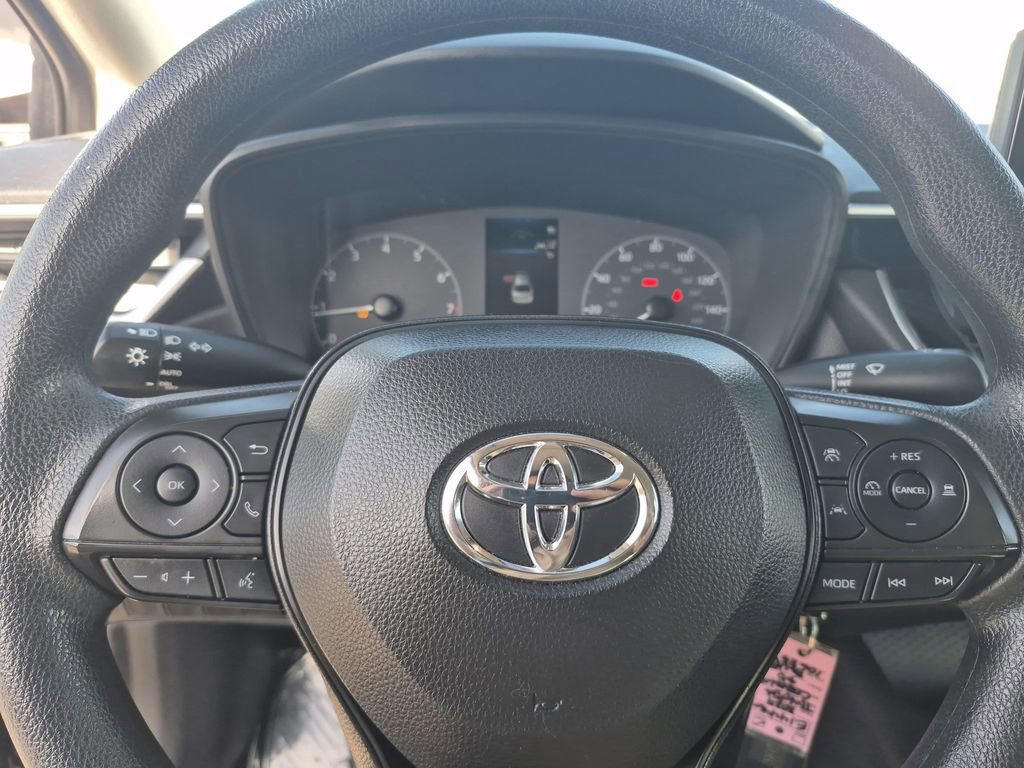 Used 2024 Toyota Corolla LE image 18