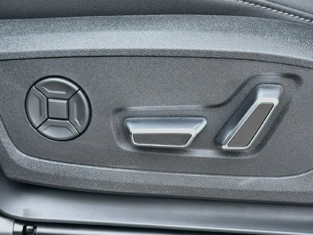 New 2026 Audi Q3 quattro 2.0T AWD/4WD image 25