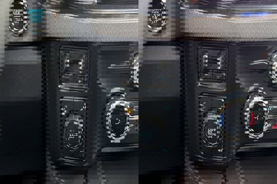 New 2026 Ford F450 Platinum w/ FX4 Off-Road Package image 40