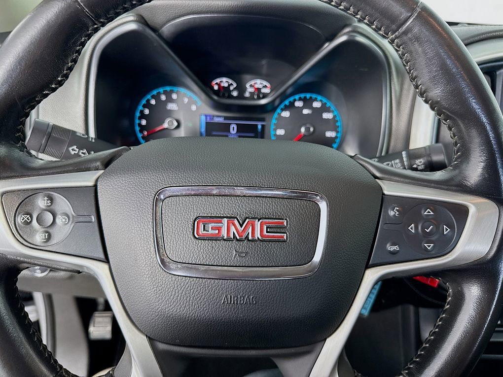 Used 2018 GMC Canyon SLE image 16