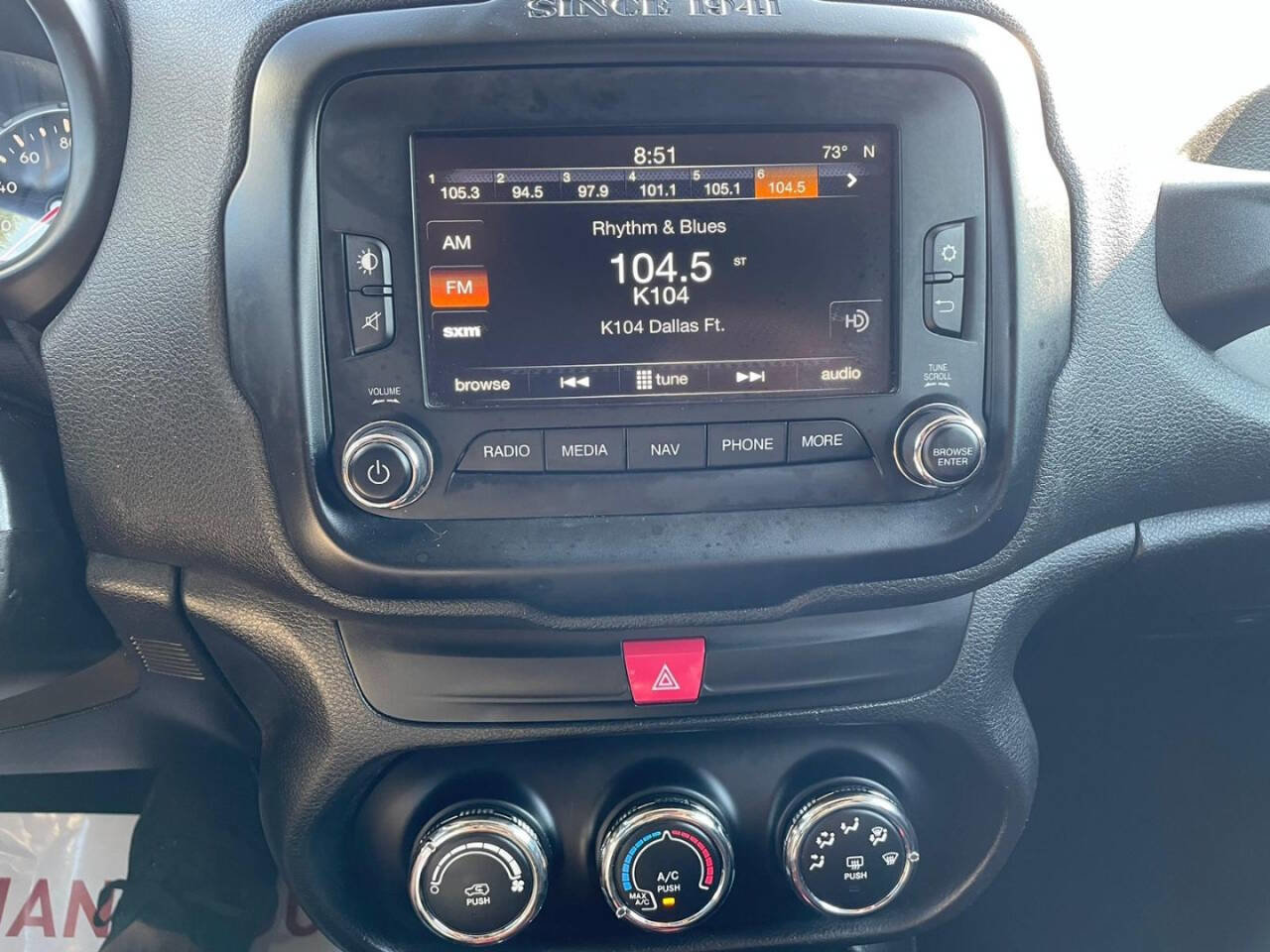 Used 2016 Jeep Renegade Trailhawk image 20